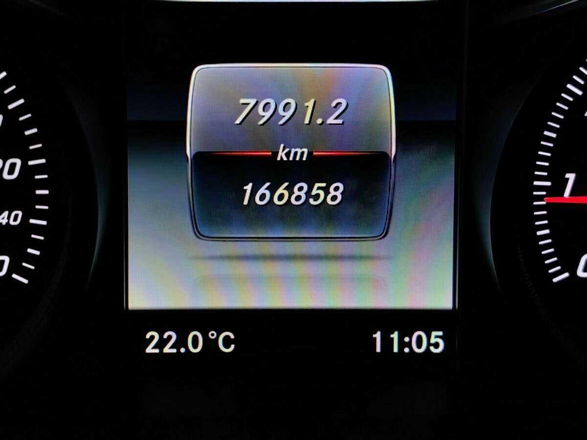 Б/У Мерседес-Бенц Ц-Класс 2014 года. Фото: #15