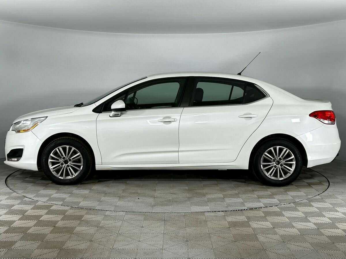 Б/У Ситроен Ц4 2014 года. Фото: #5