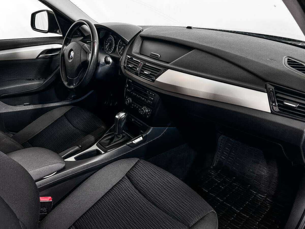 Б/У БМВ Икс1 2013 года. Фото: #11