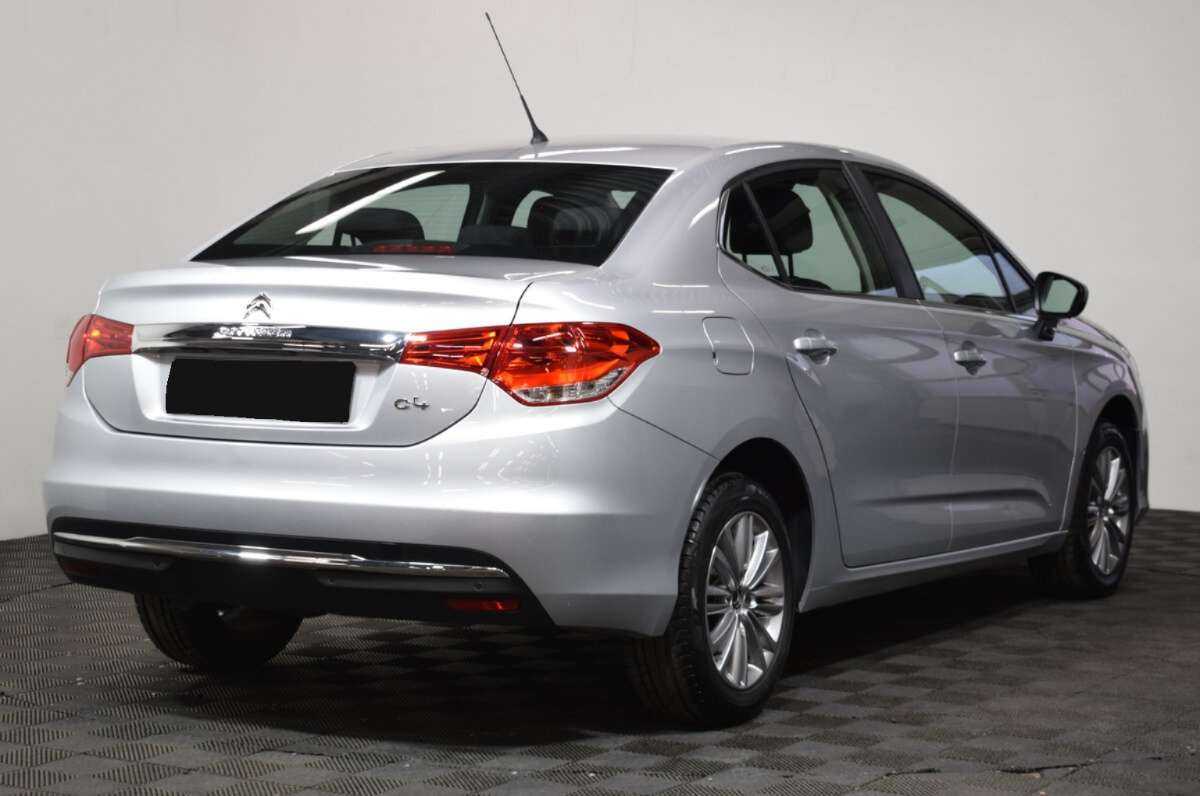 Б/У Ситроен Ц4 2020 года. Фото: #3