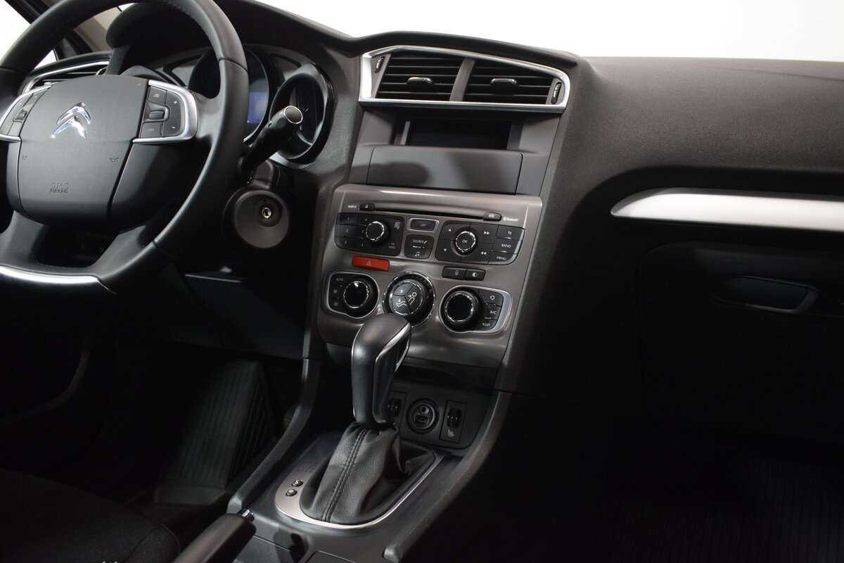 Б/У Ситроен Ц4 2020 года. Фото: #10