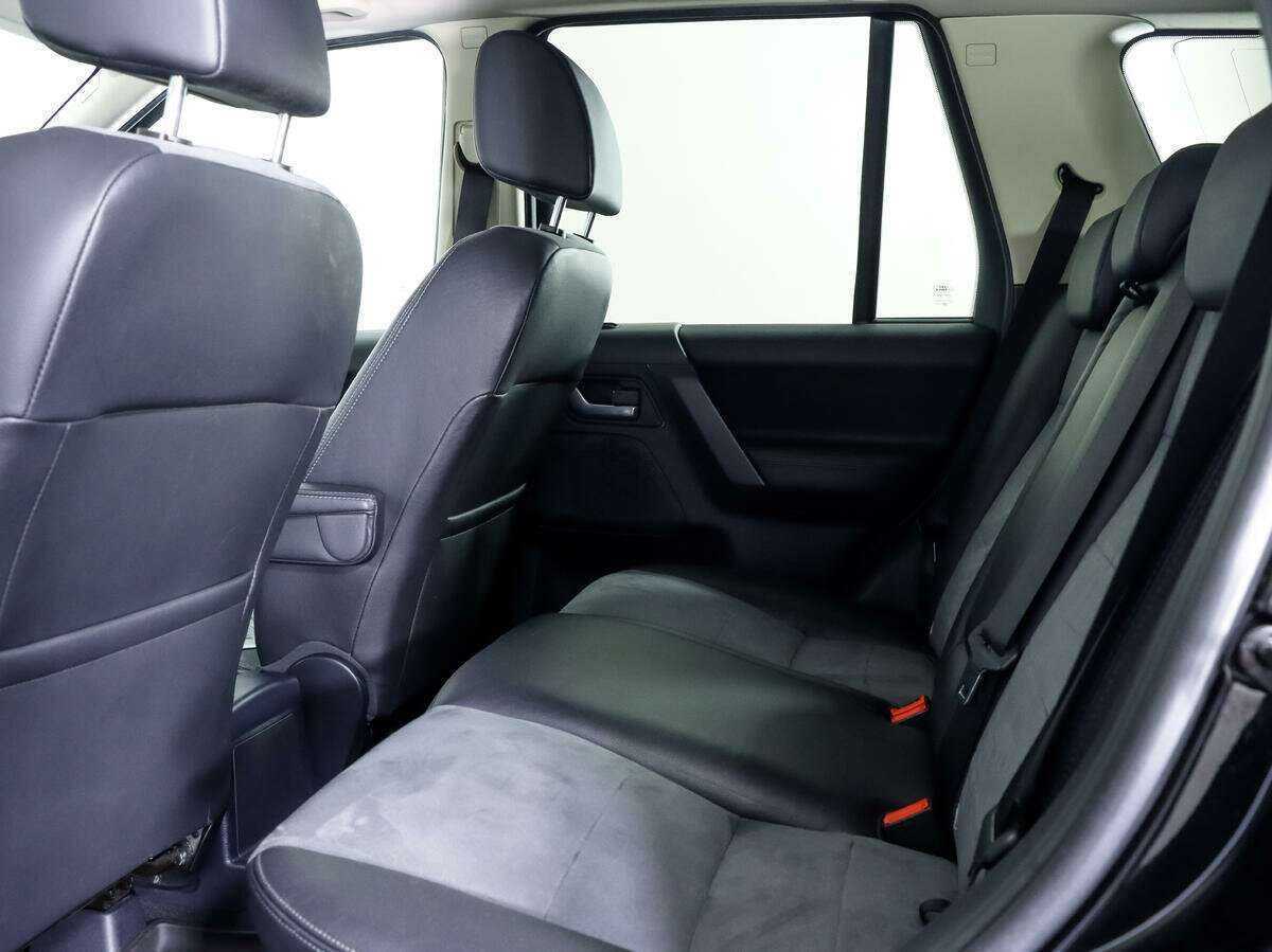 Б/У Лэнд Ровер Фрилендер 2014 года. Фото: #8