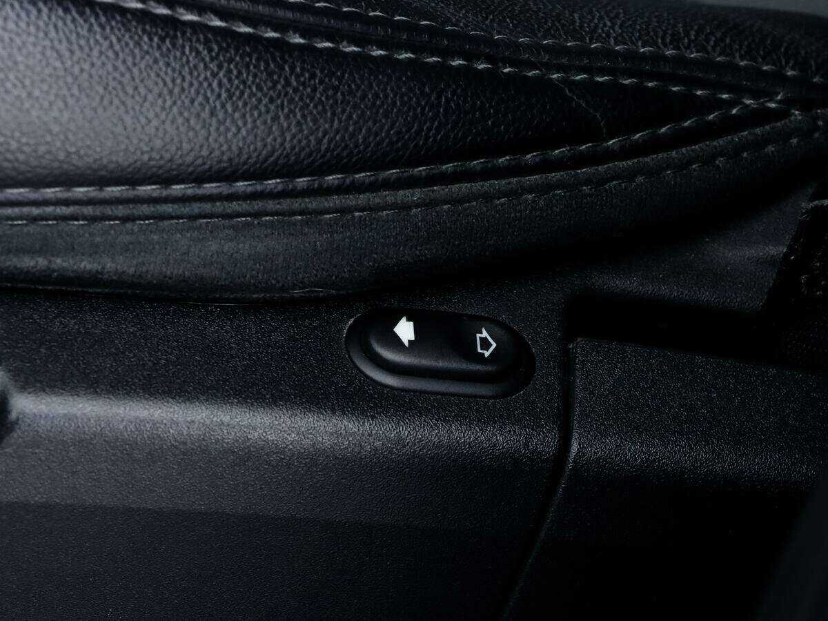 Б/У Лэнд Ровер Фрилендер 2014 года. Фото: #10