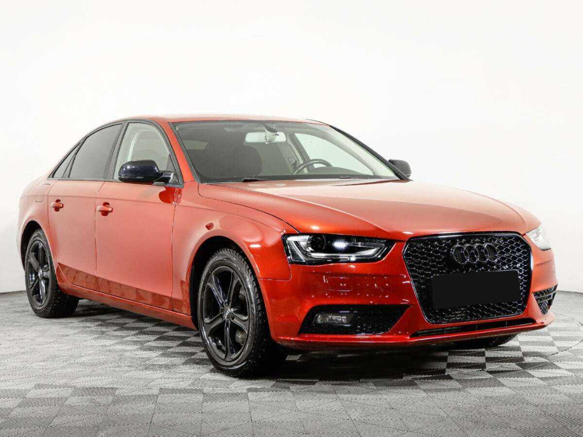 Б/У Ауди А4 2013 года. Фото: #2