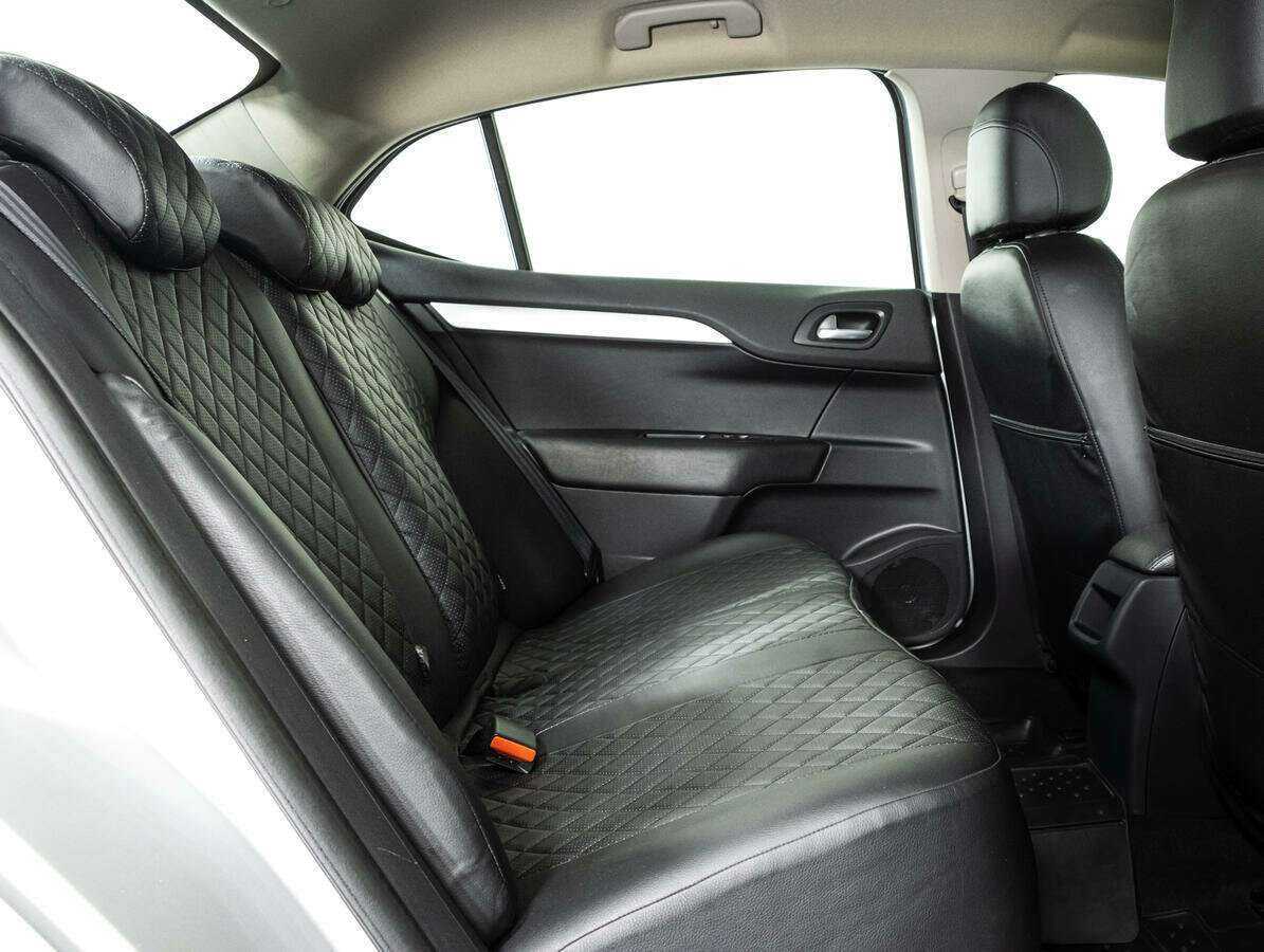 Б/У Ситроен Ц4 2016 года. Фото: #7