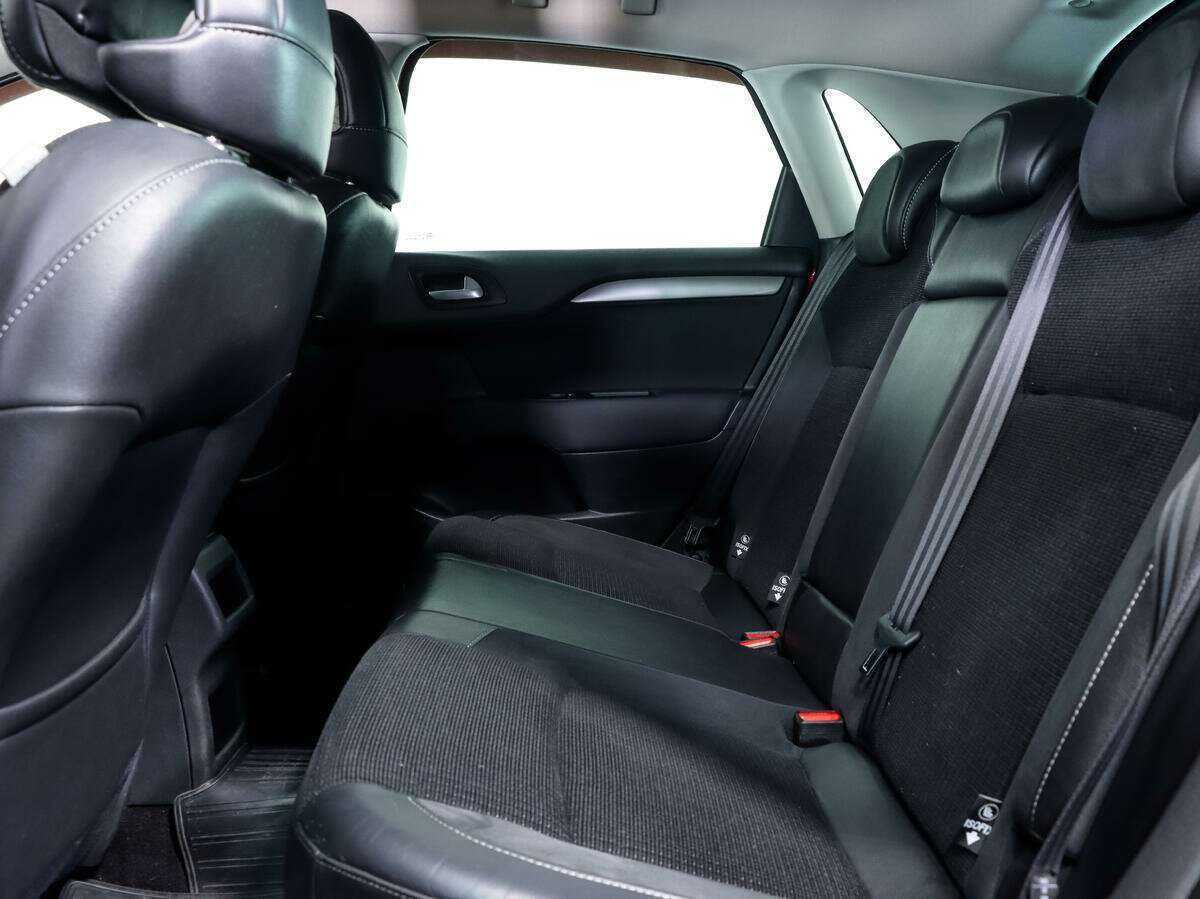 Б/У Ситроен Ц4 2013 года. Фото: #10