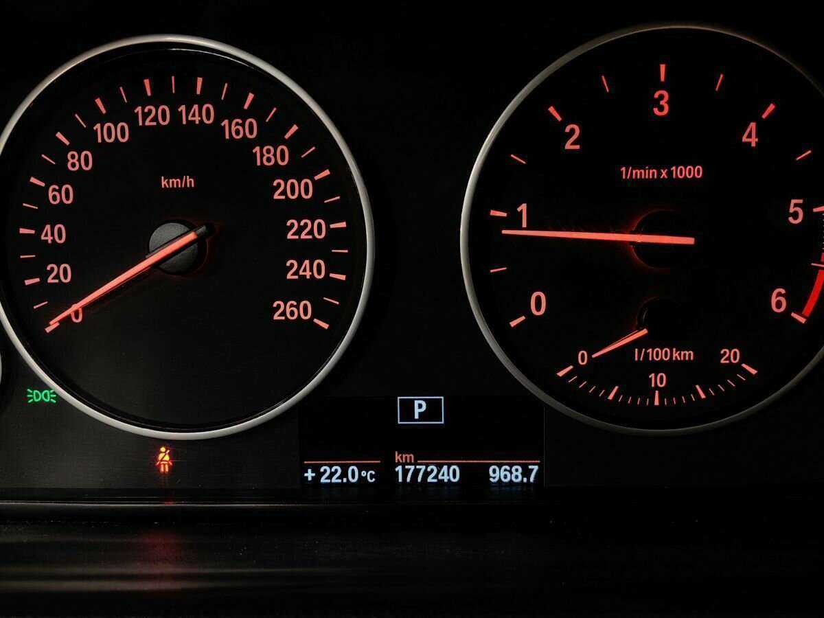 Б/У БМВ Икс3 2014 года. Фото: #15