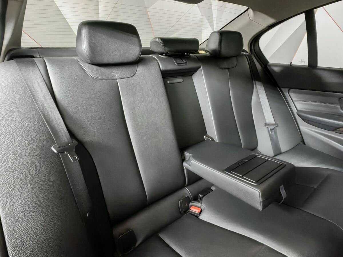 Б/У БМВ 3 серии 2012 года. Фото: #12