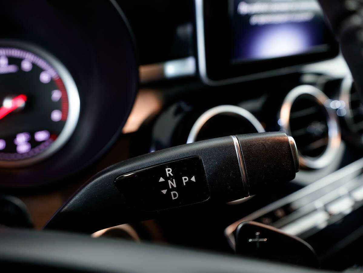 Б/У Мерседес-Бенц Ц-Класс 2018 года. Фото: #15