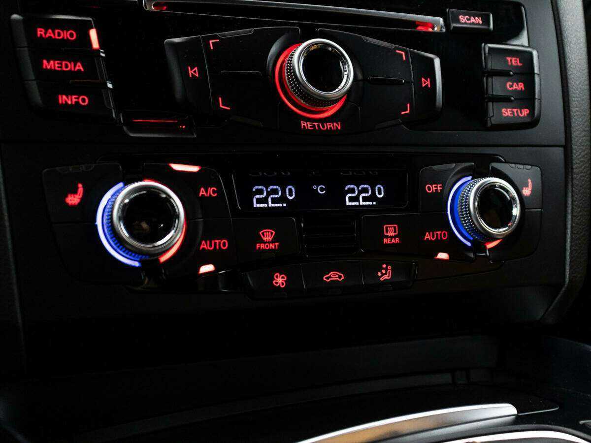 Б/У Ауди К5 2016 года. Фото: #16