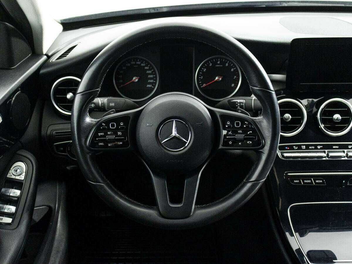 Б/У Мерседес-Бенц Ц-Класс 2019 года. Фото: #17