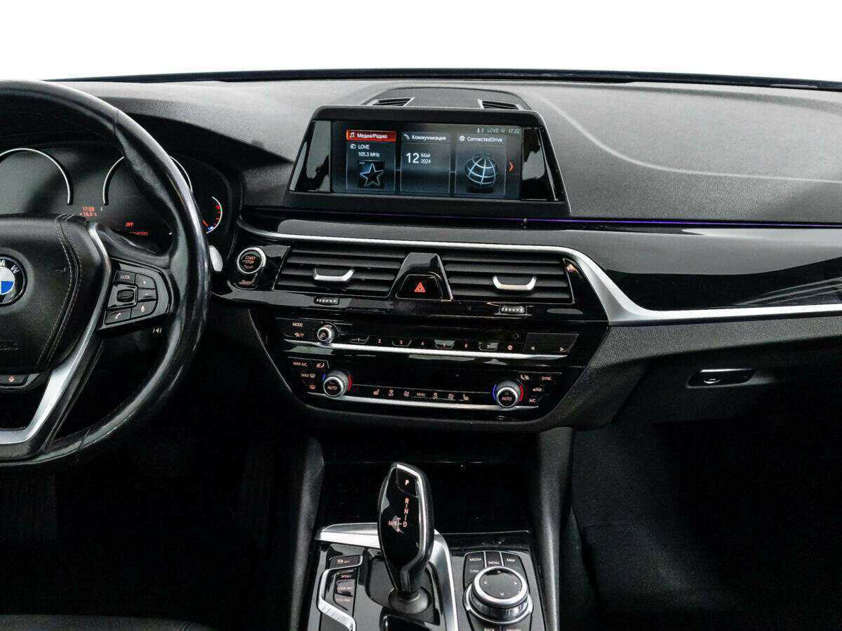 Б/У БМВ 5 серии 2017 года. Фото: #13