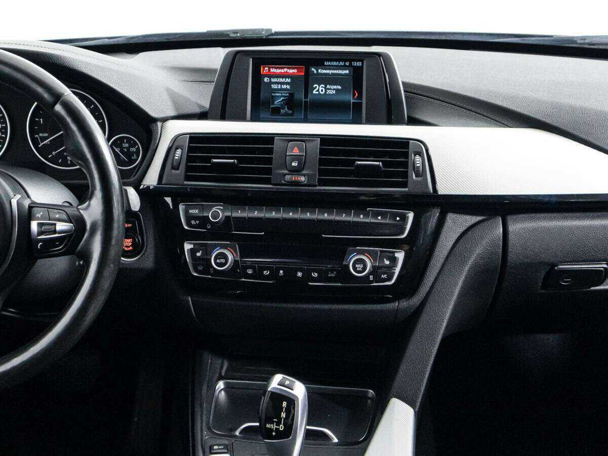 Б/У БМВ 3 серии 2017 года. Фото: #13