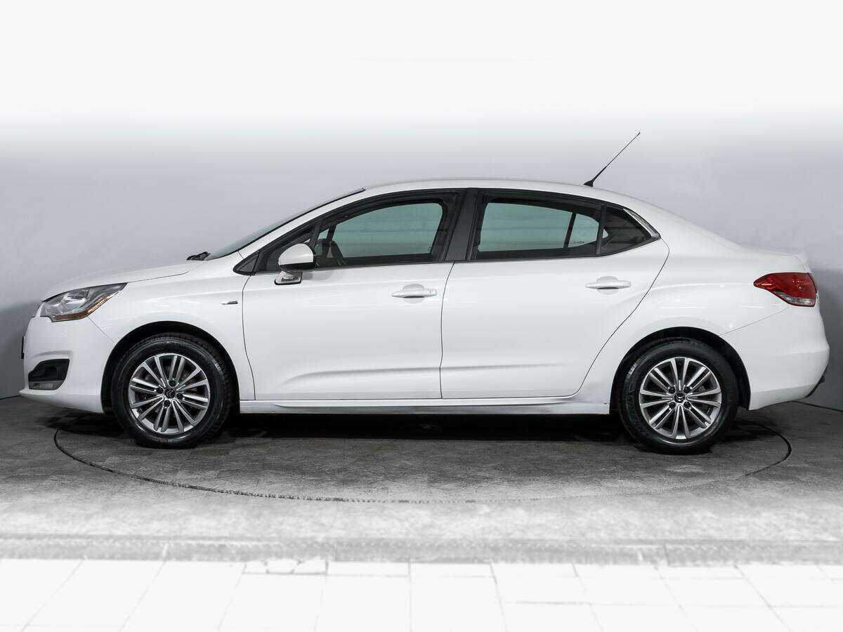 Б/У Ситроен Ц4 2016 года. Фото: #7