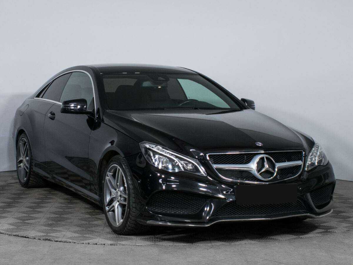 Б/У Мерседес-Бенц Е-Класс 2014 года. Фото: #2