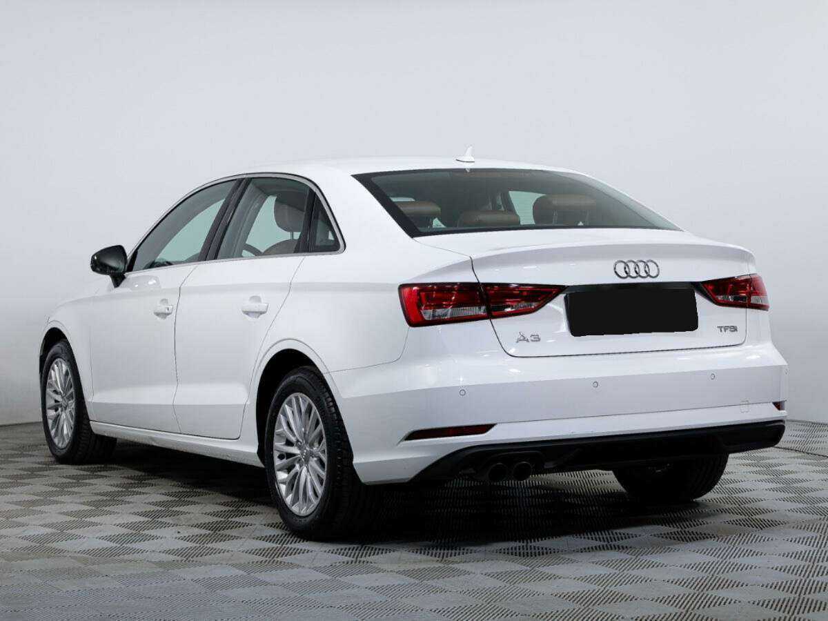 Б/У Ауди А3 2018 года. Фото: #5