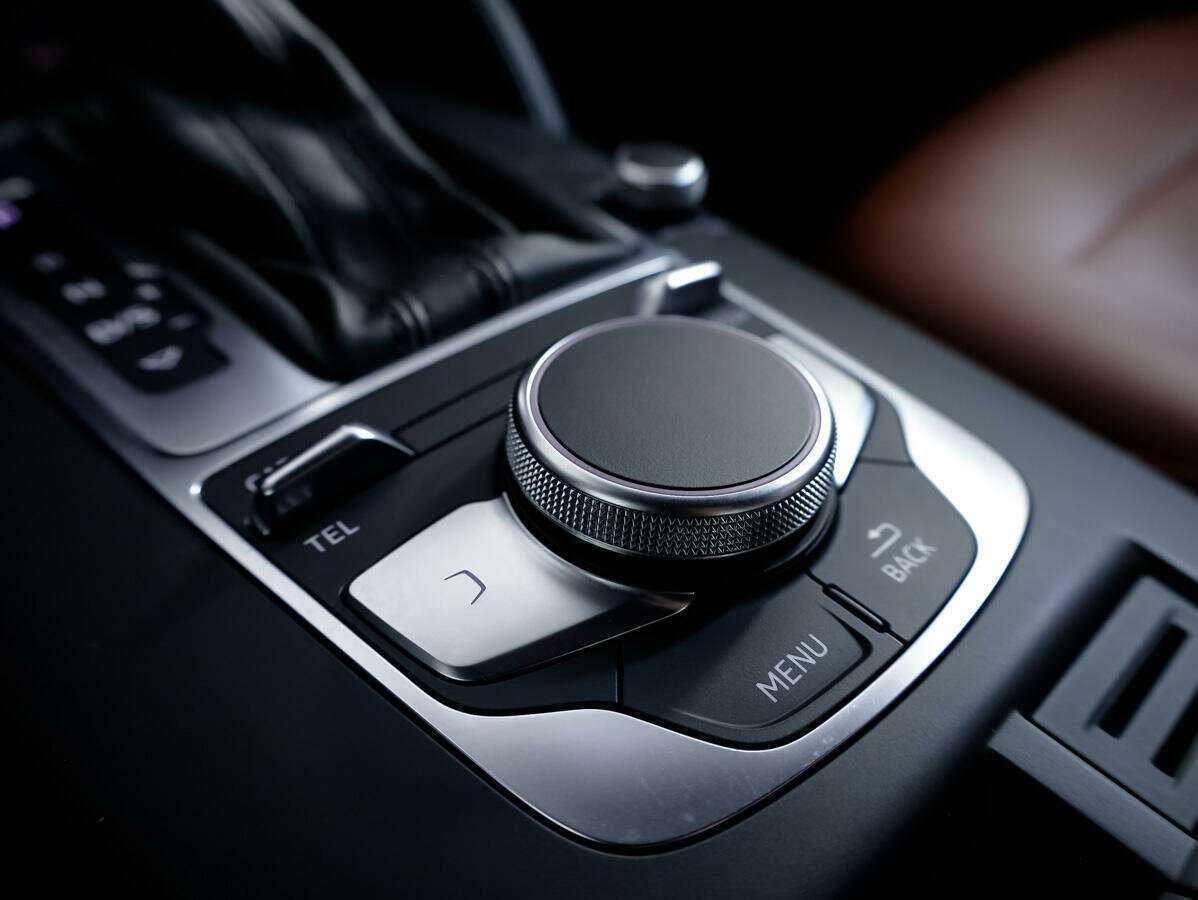 Б/У Ауди А3 2018 года. Фото: #11