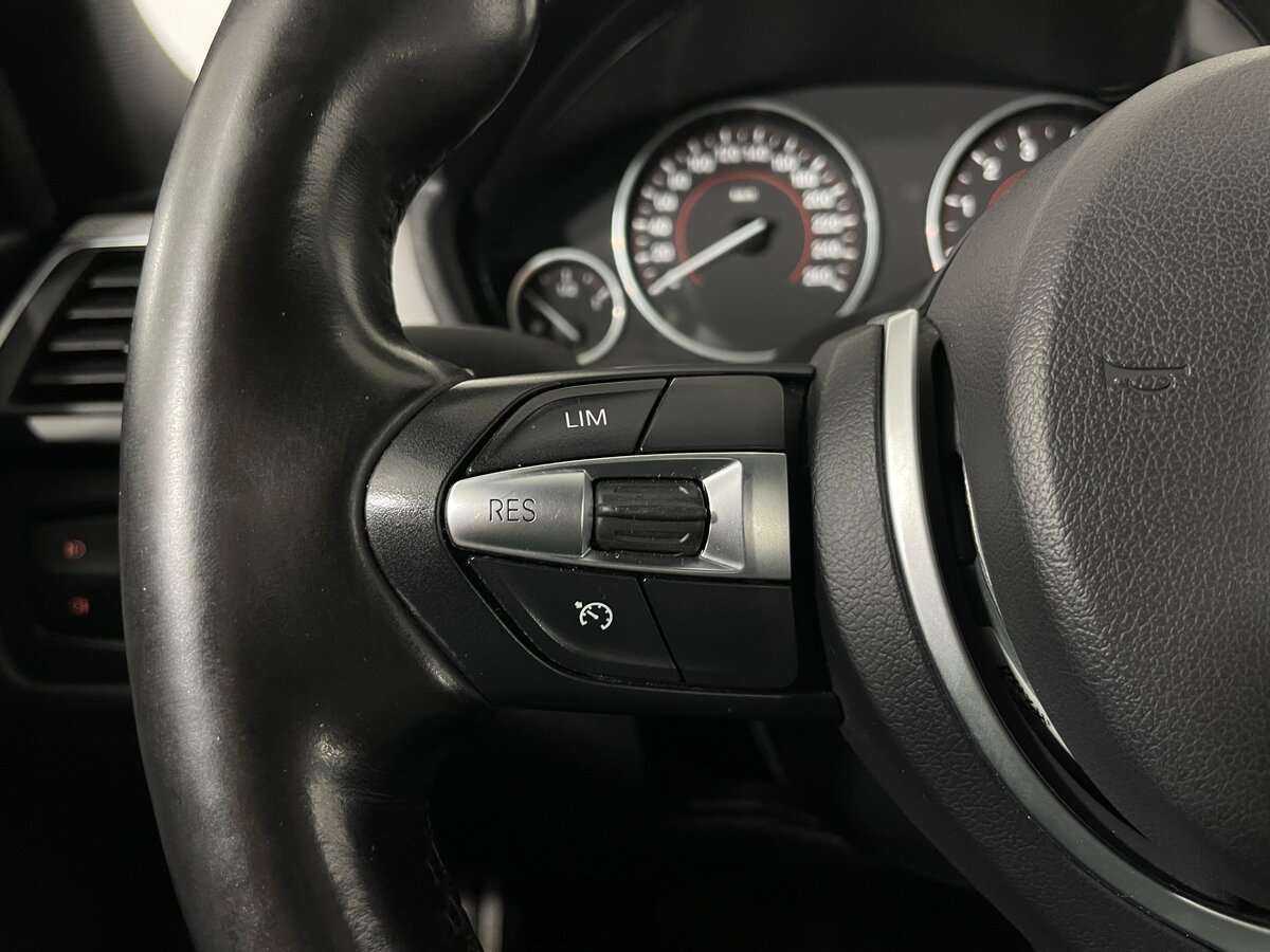 Б/У БМВ 3 серии 2016 года. Фото: #15