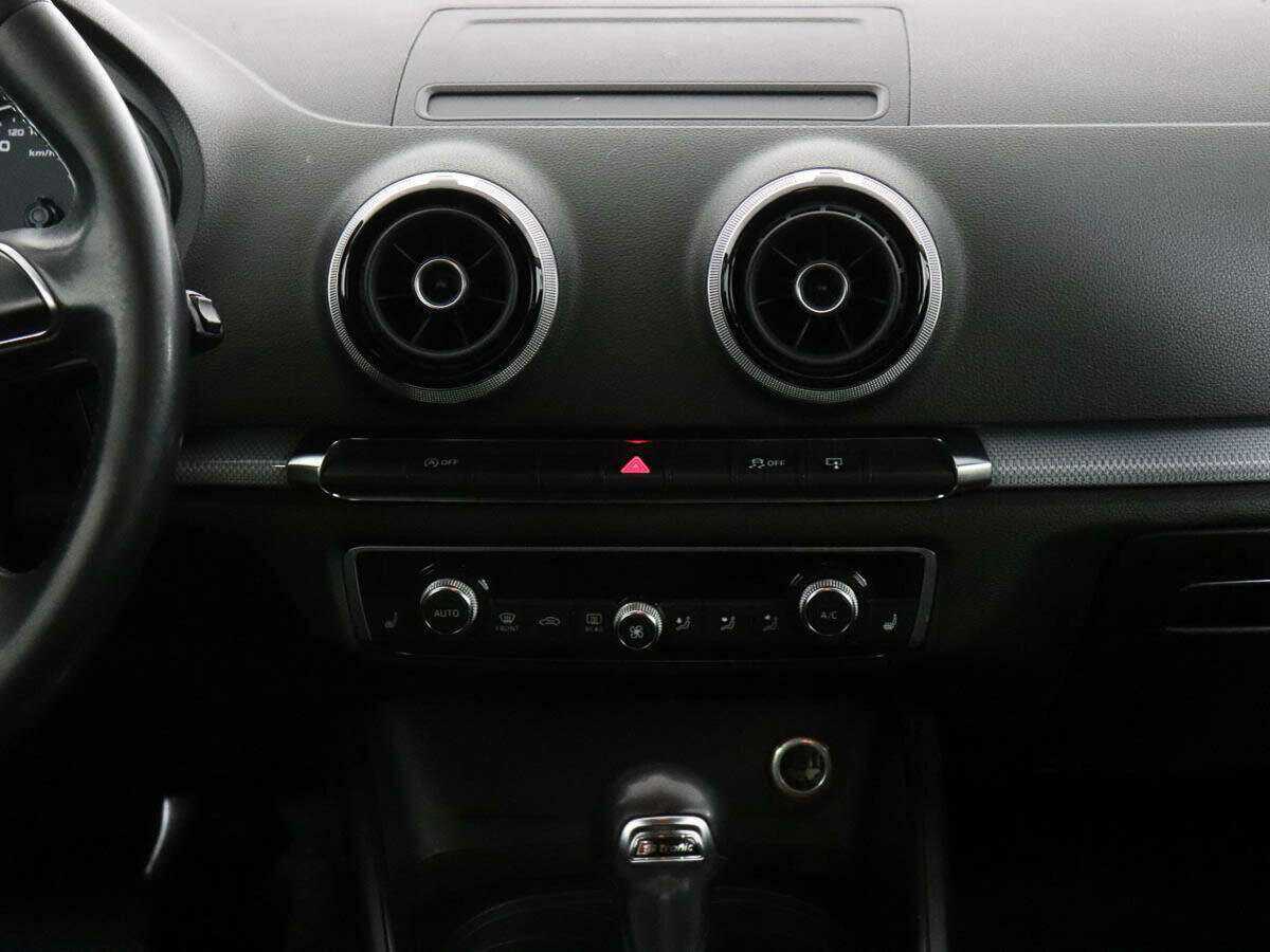 Б/У Ауди А3 2013 года. Фото: #11