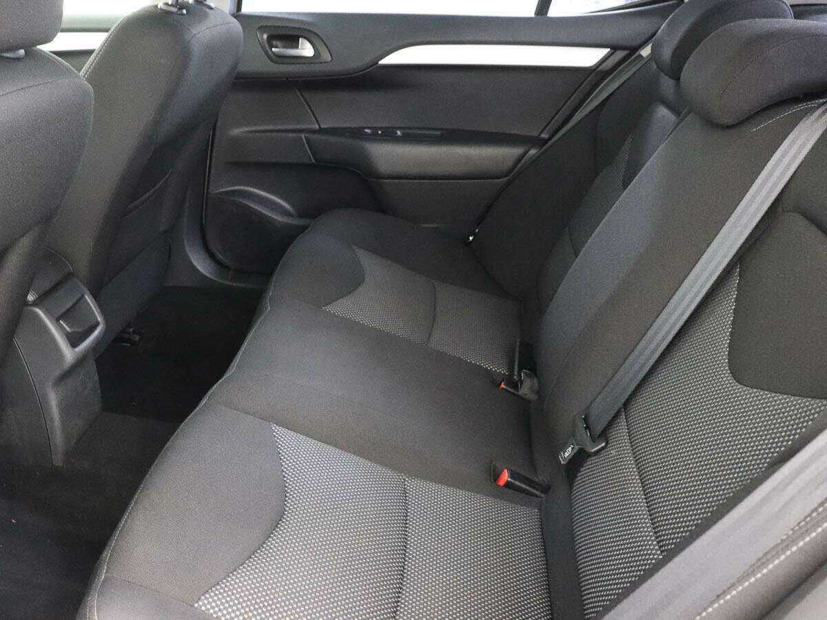 Б/У Ситроен Ц4 2015 года. Фото: #8