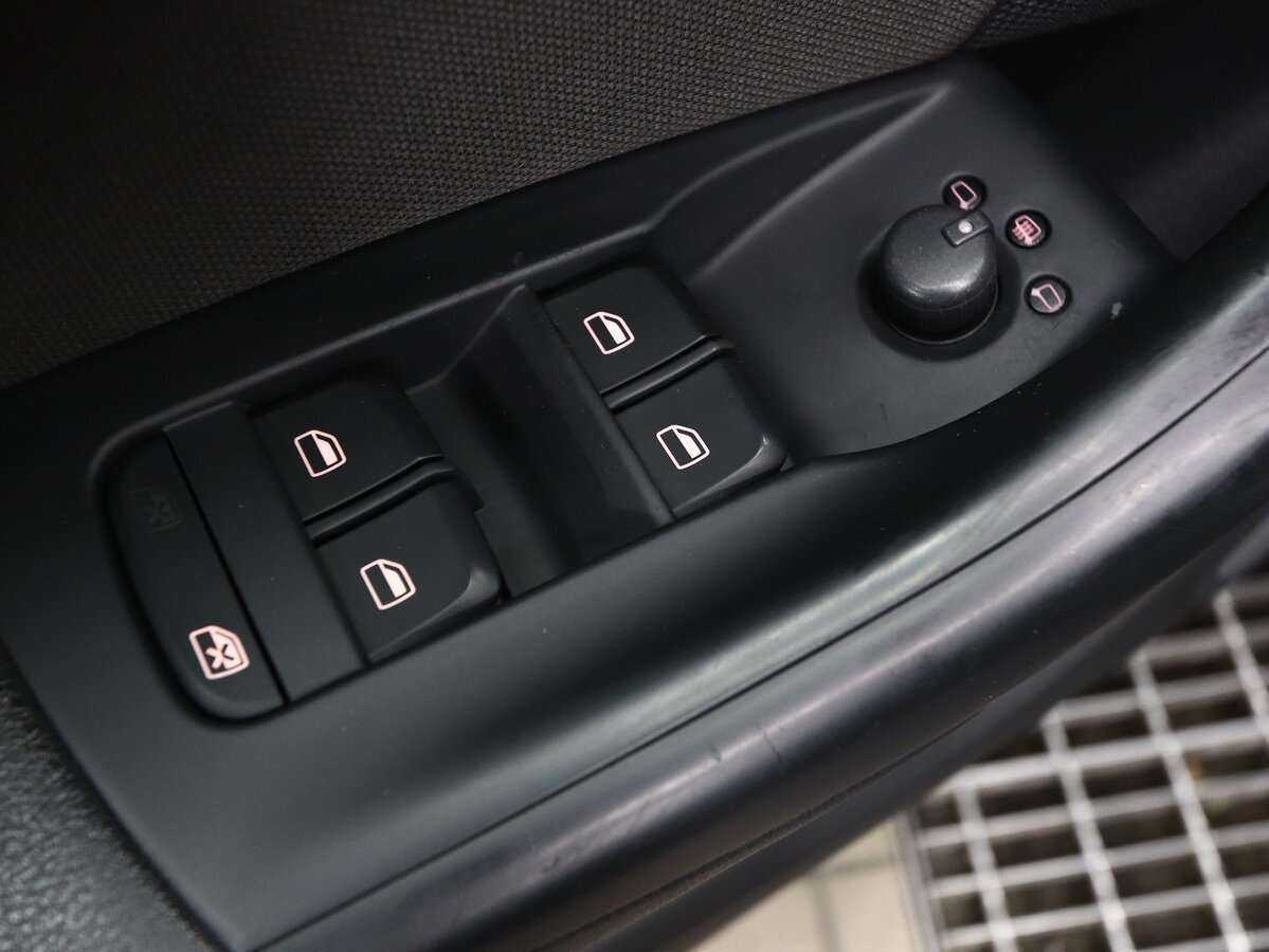 Б/У Ауди К3 2014 года. Фото: #10