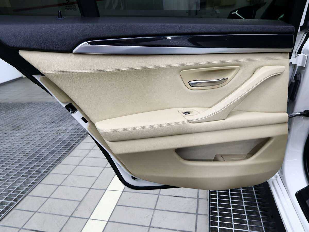 Б/У БМВ 5 серии 2012 года. Фото: #10