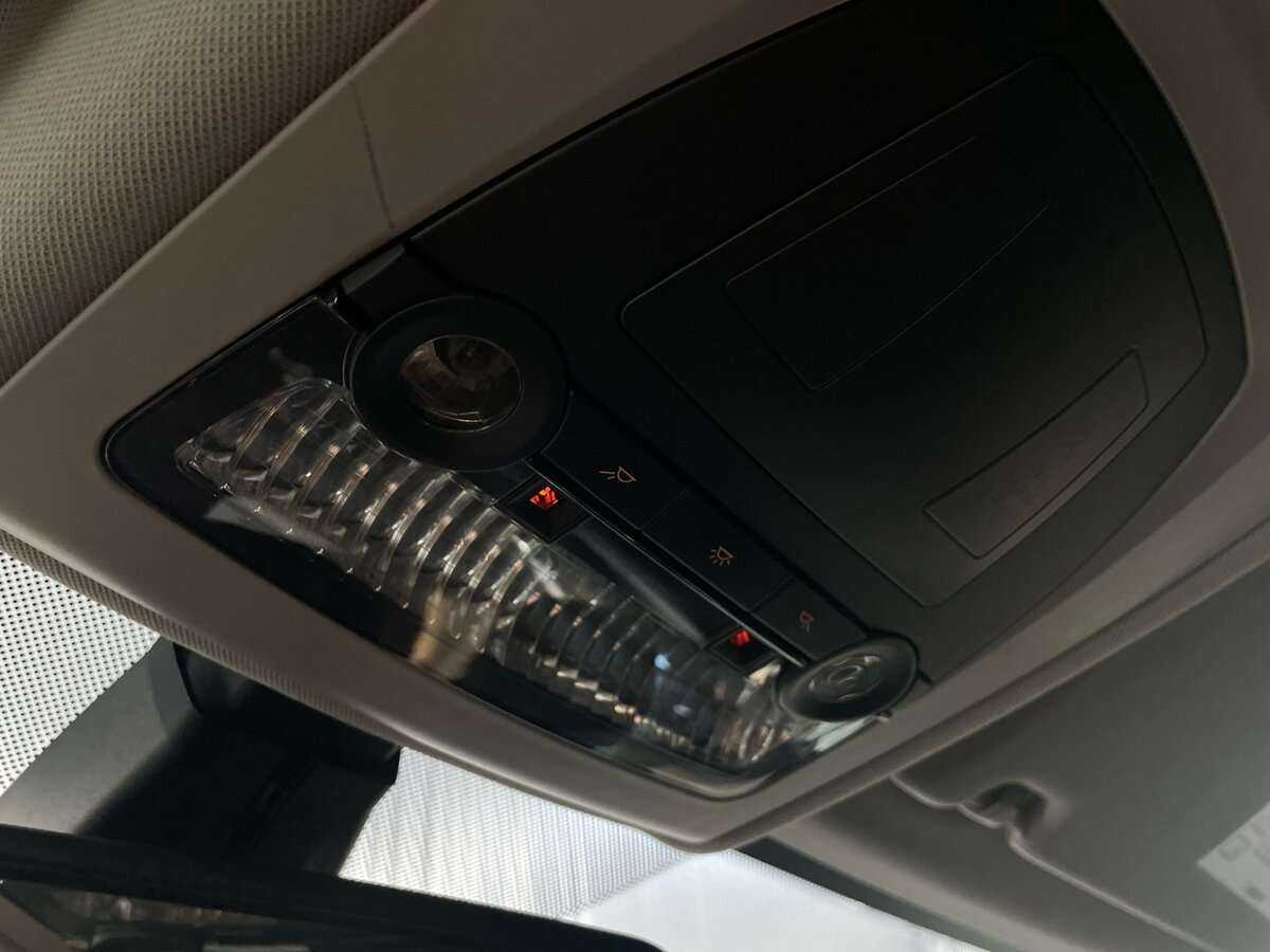 Б/У БМВ 5 серии 2012 года. Фото: #16