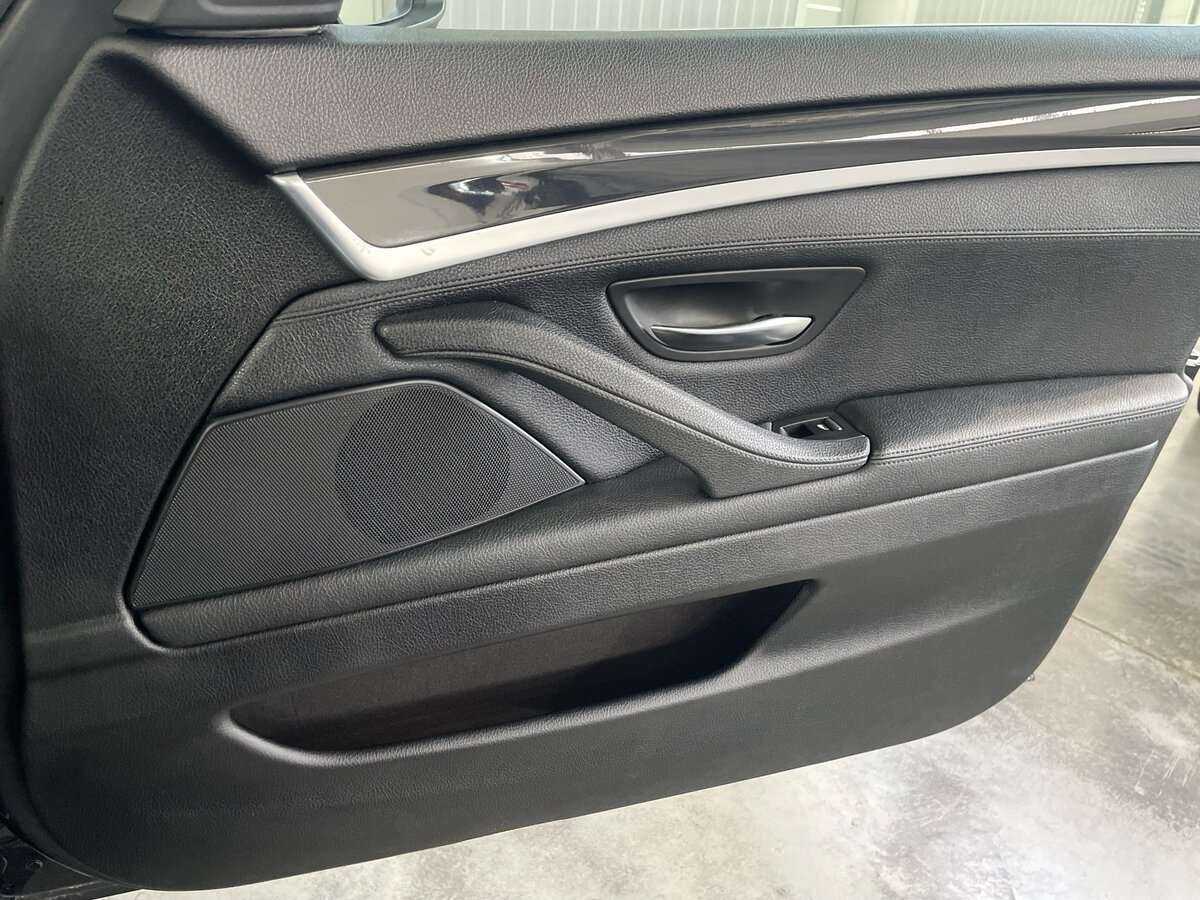 Б/У БМВ 5 серии 2012 года. Фото: #25