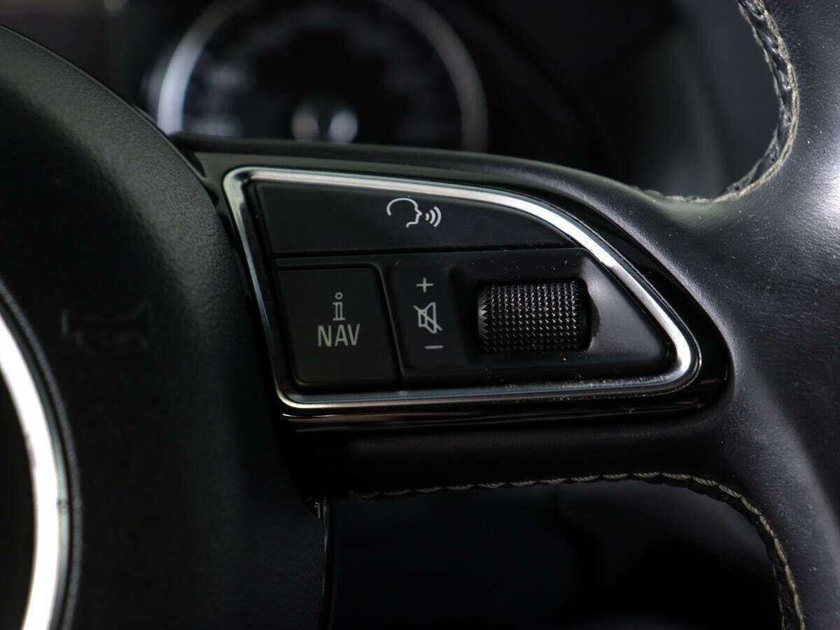 Б/У Ауди К5 2013 года. Фото: #20