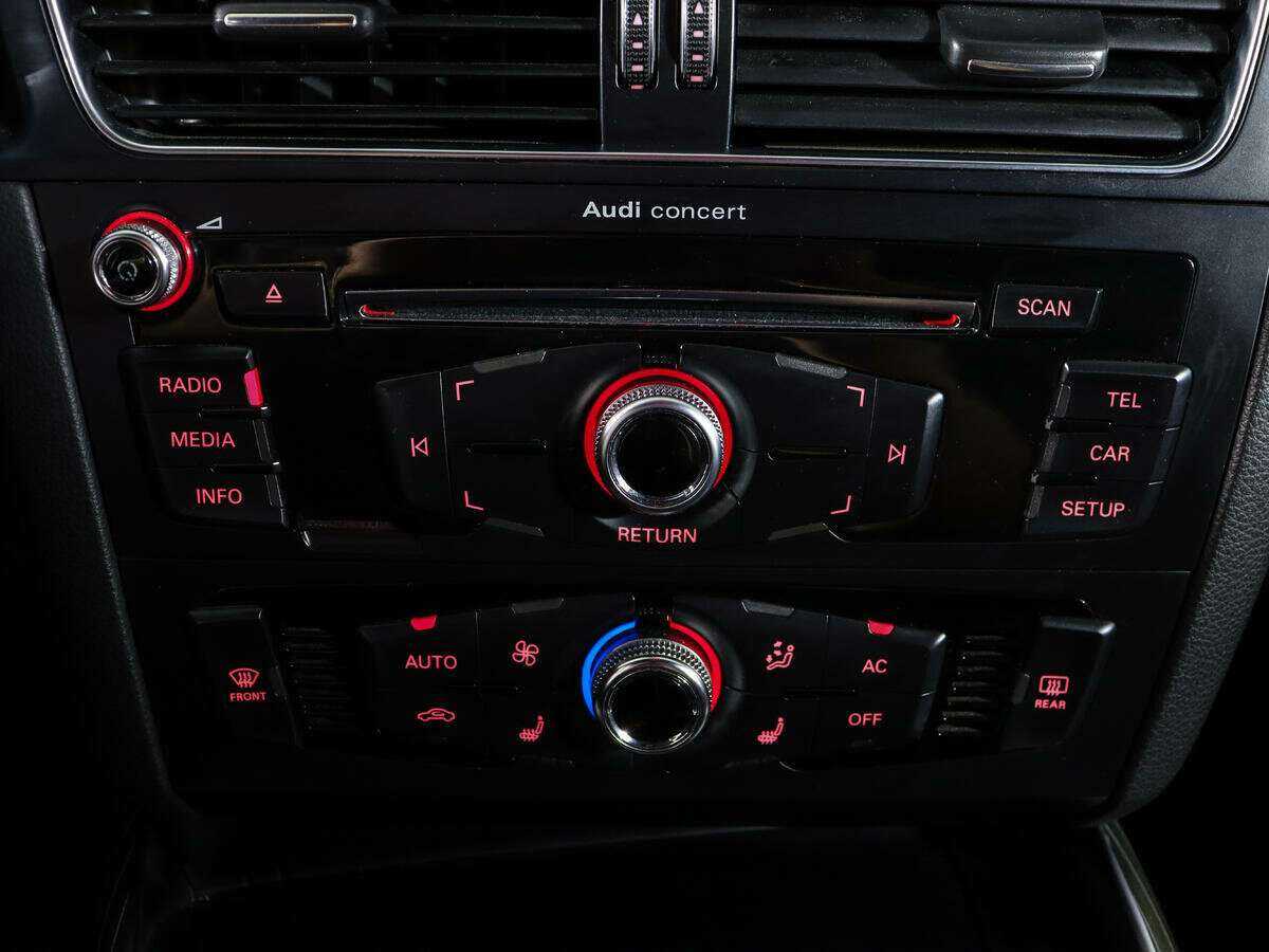 Б/У Ауди К5 2013 года. Фото: #21