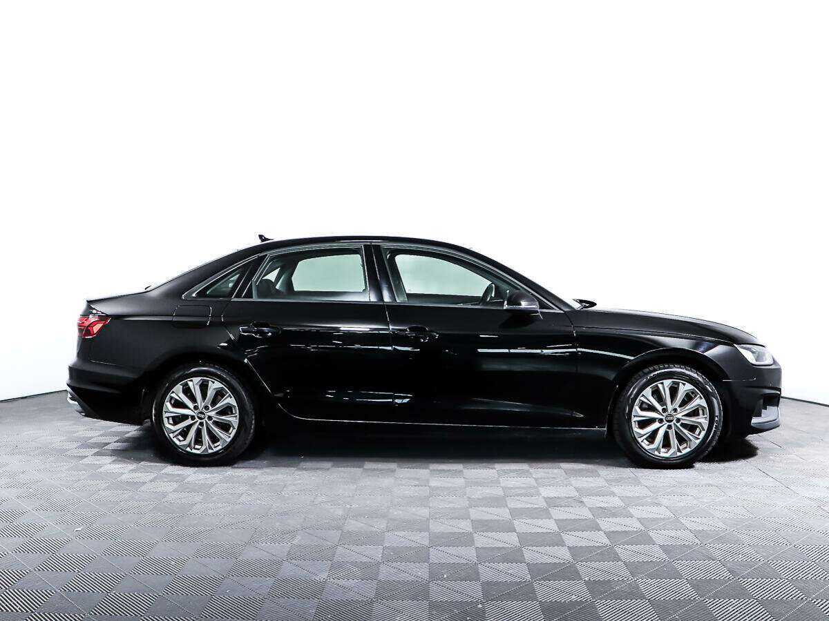 Б/У Ауди А4 2020 года. Фото: #3