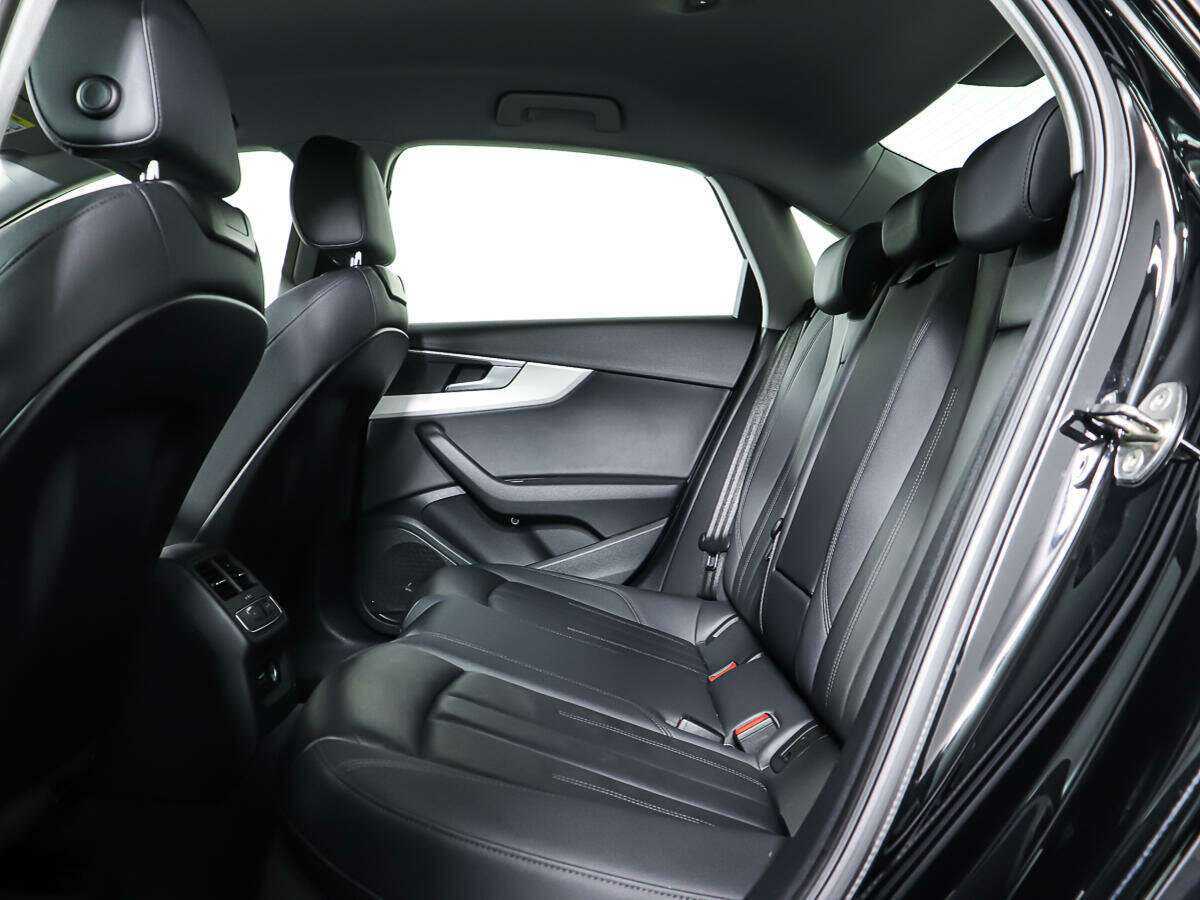 Б/У Ауди А4 2020 года. Фото: #9