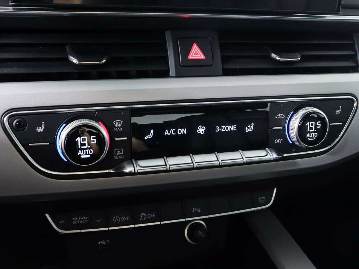 Б/У Ауди А4 2020 года. Фото: #17