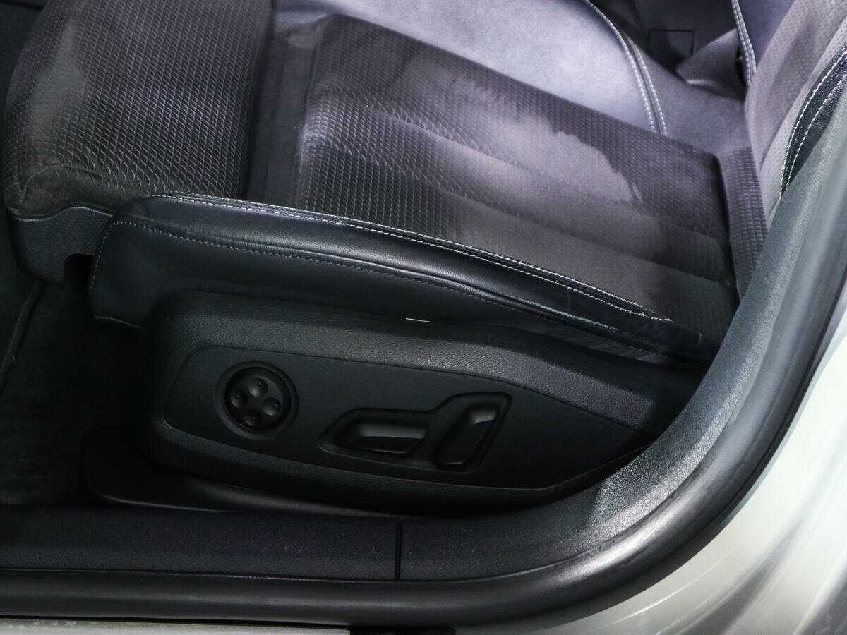 Б/У Ауди А5 2018 года. Фото: #18