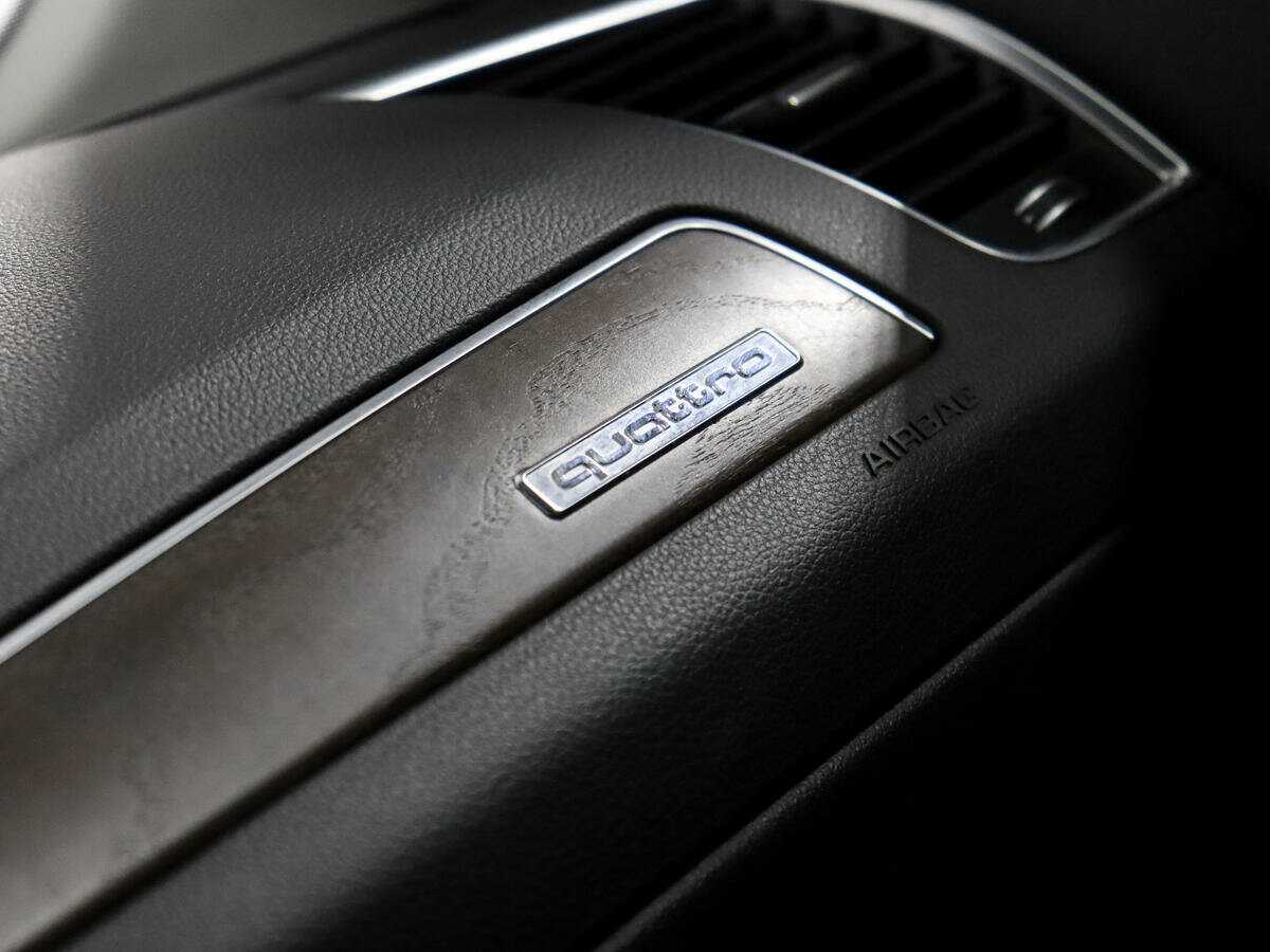 Б/У Ауди К5 2014 года. Фото: #15