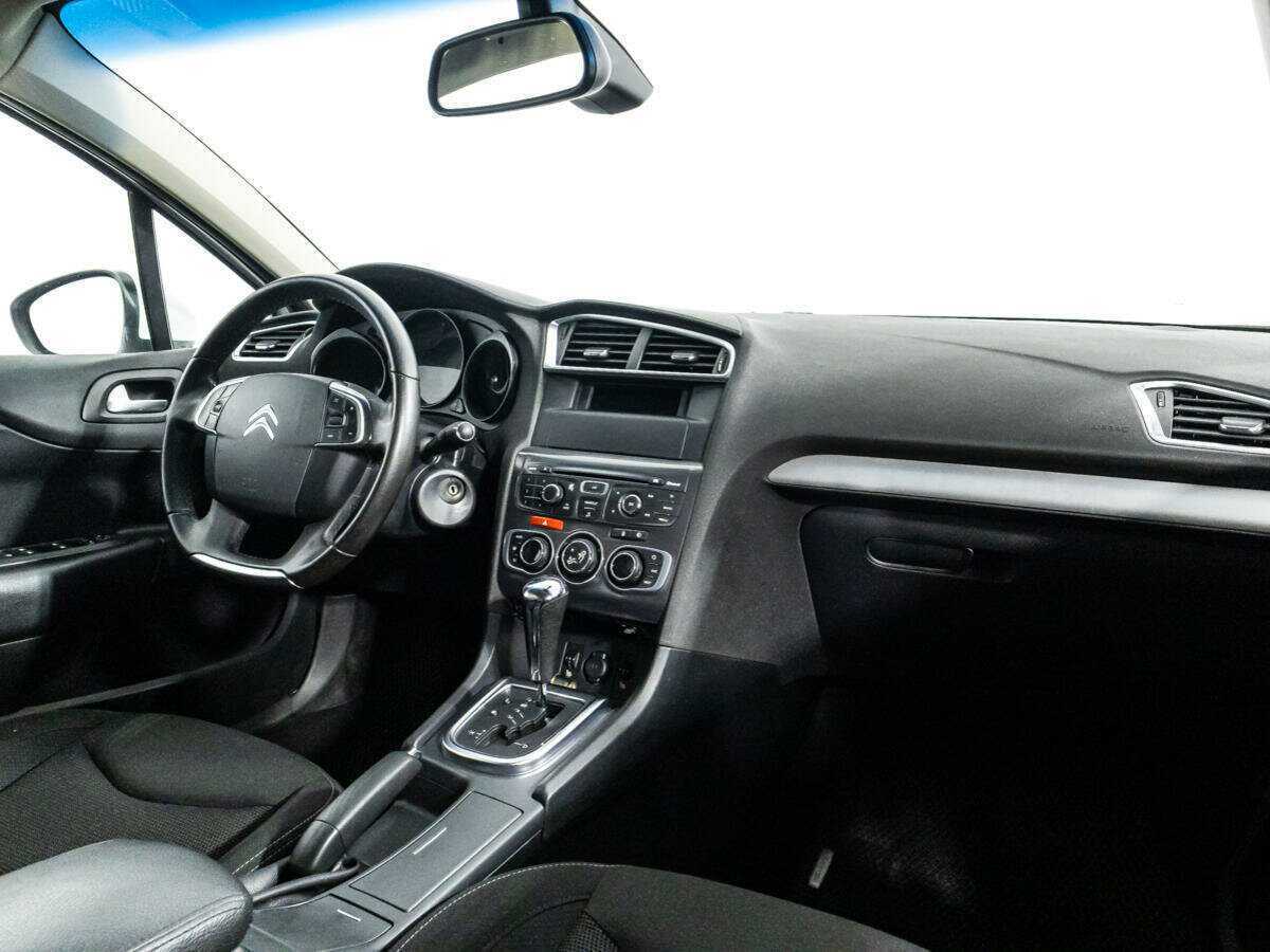 Б/У Ситроен Ц4 2013 года. Фото: #8