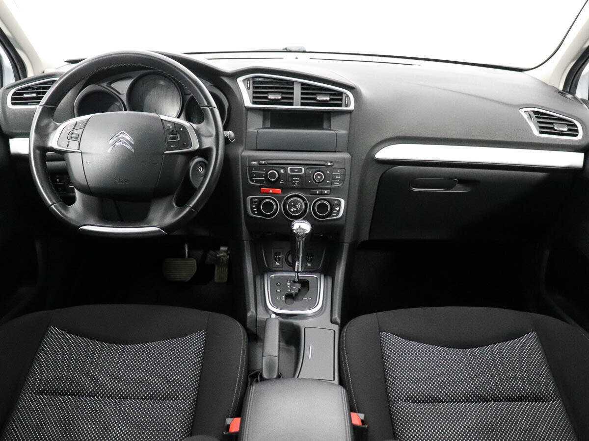 Б/У Ситроен Ц4 2014 года. Фото: #12