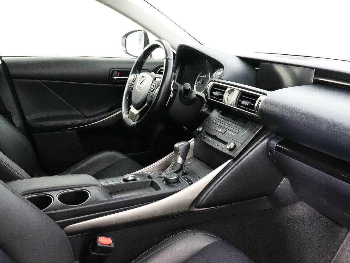 Б/У Лексус ИС 2015 года. Фото: #8