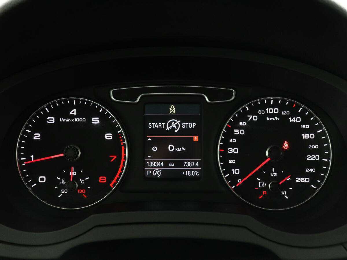 Б/У Ауди К3 2012 года. Фото: #10