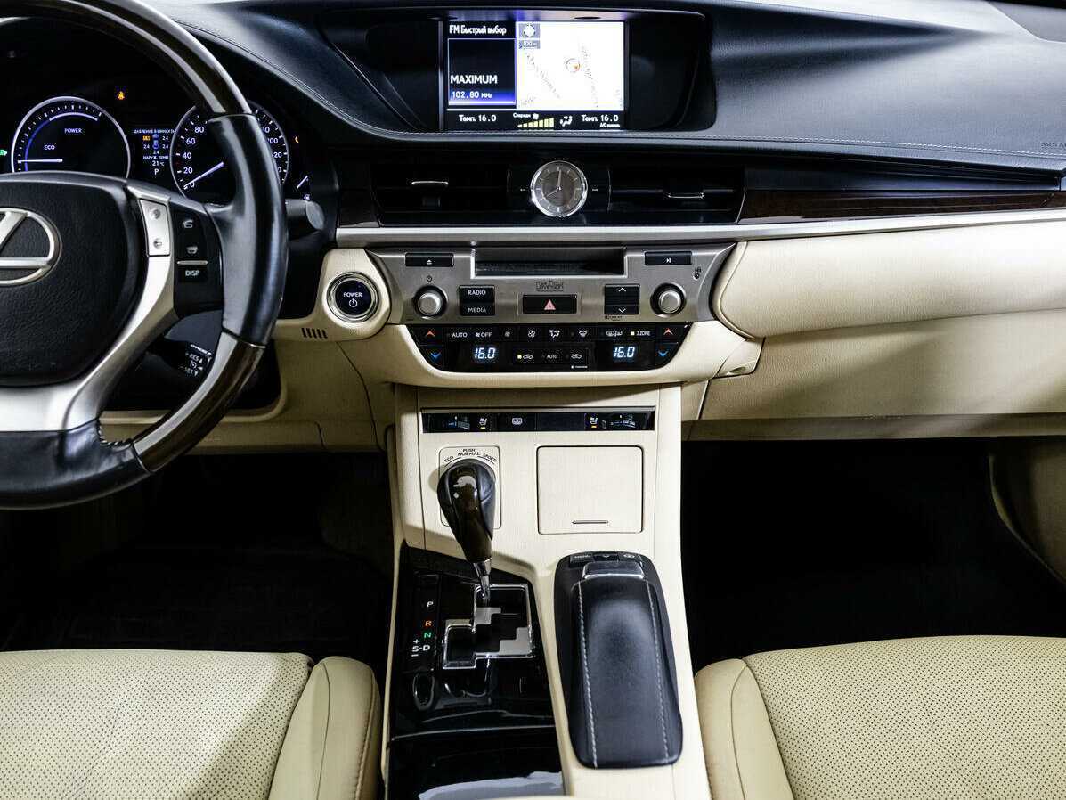 Б/У Лексус ЕС 2014 года. Фото: #12