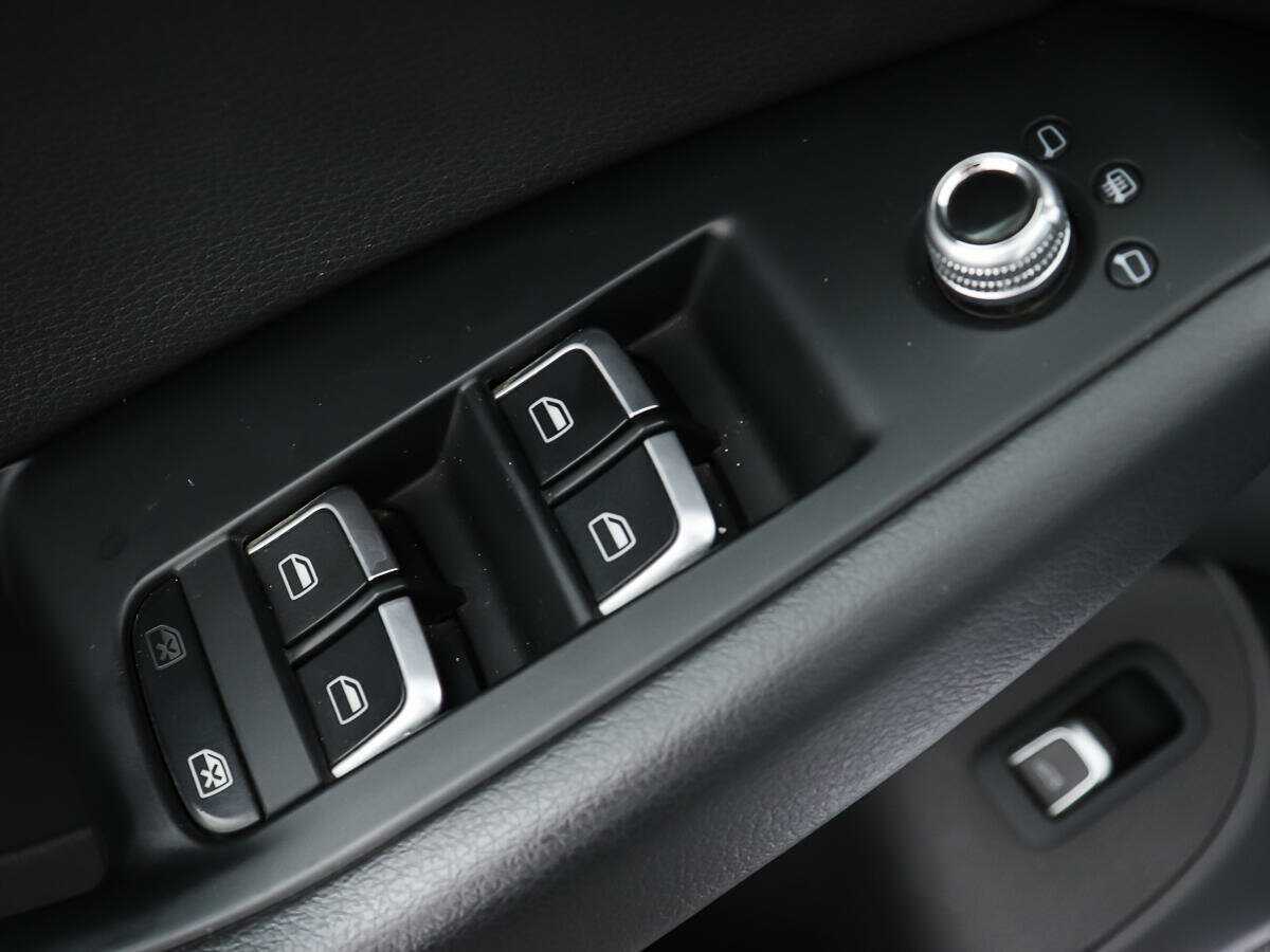 Б/У Ауди К5 2014 года. Фото: #16