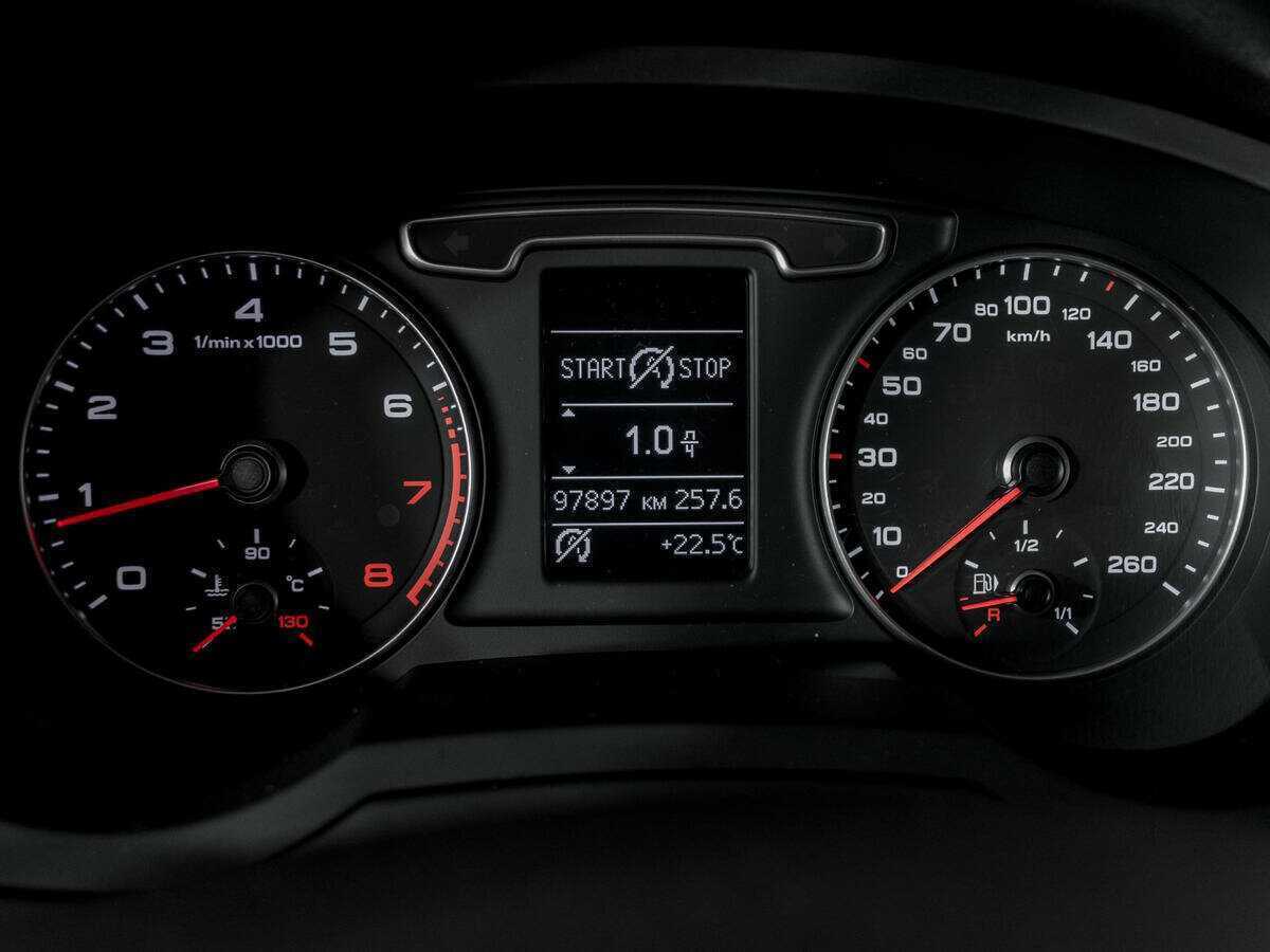 Б/У Ауди К3 2014 года. Фото: #10