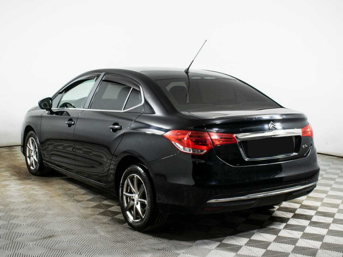 Б/У Ситроен Ц4 2018 года. Фото: #5