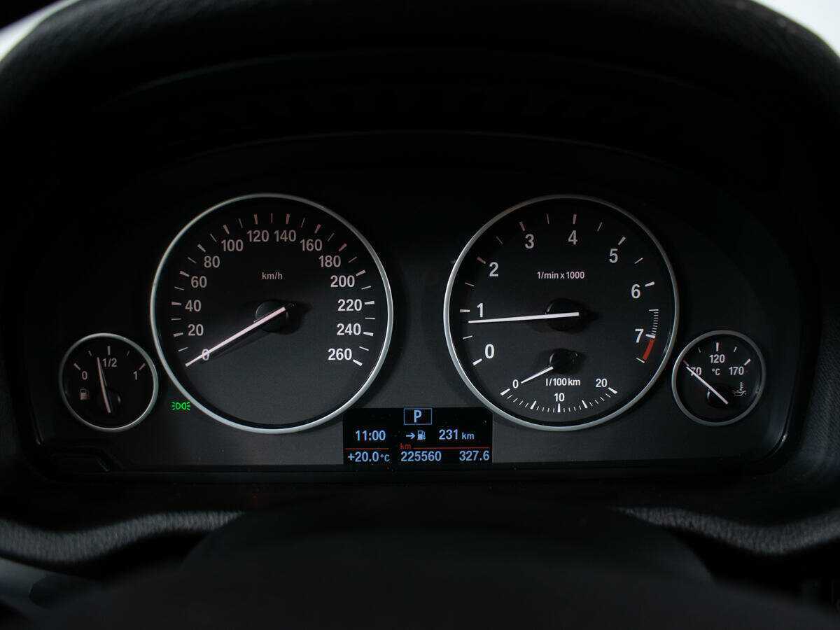 Б/У БМВ Икс3 2015 года. Фото: #8