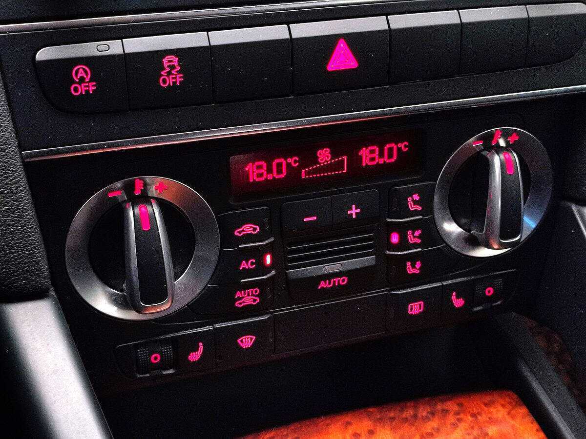 Б/У Ауди А3 2012 года. Фото: #13