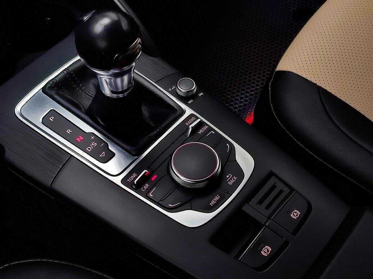 Б/У Ауди А3 2013 года. Фото: #11