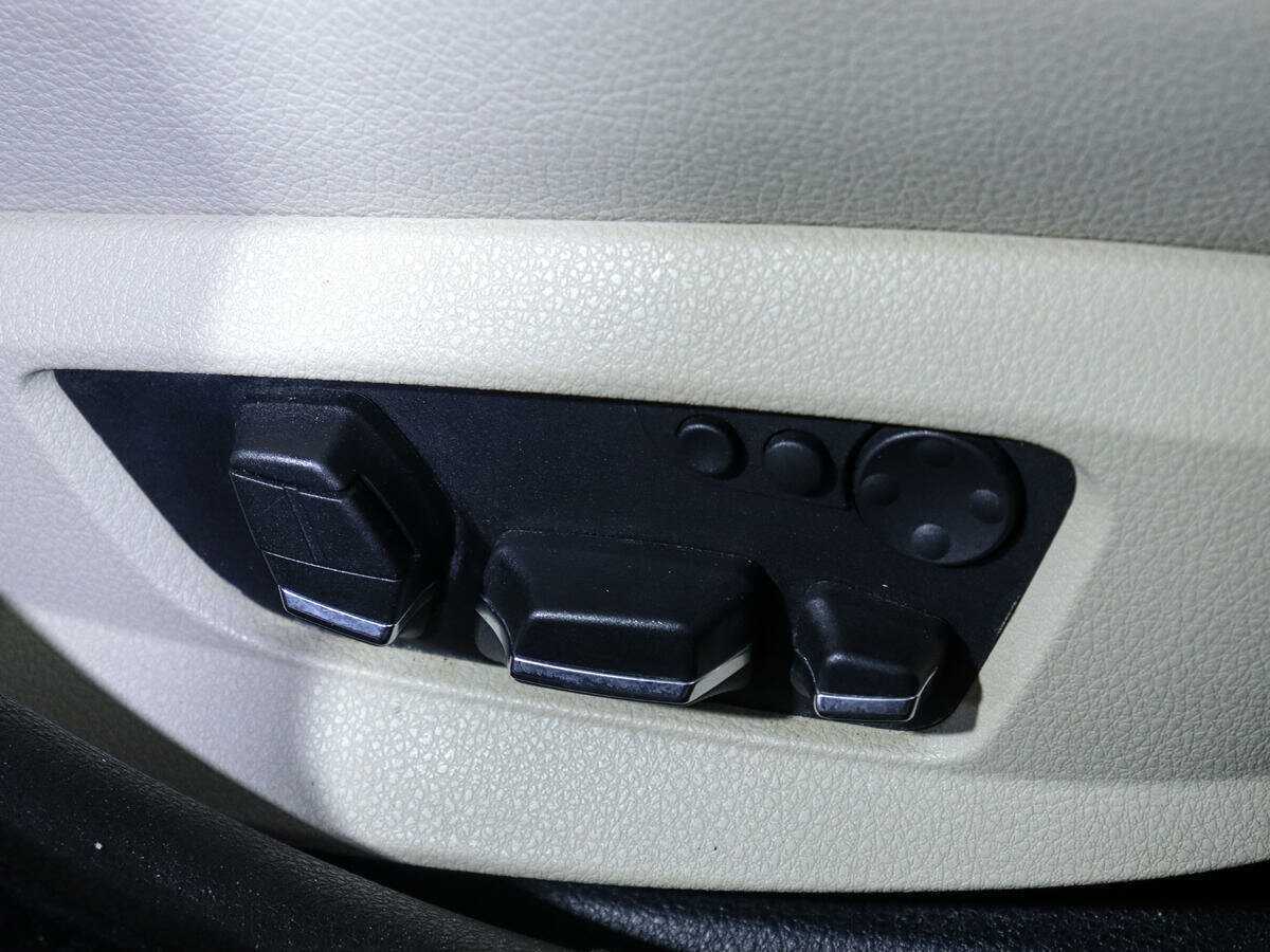 Б/У БМВ 5 серии 2012 года. Фото: #14