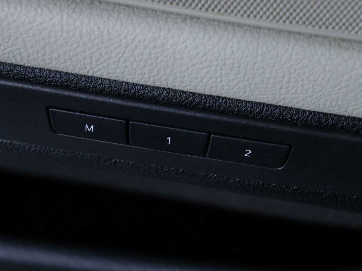 Б/У БМВ 5 серии 2012 года. Фото: #19