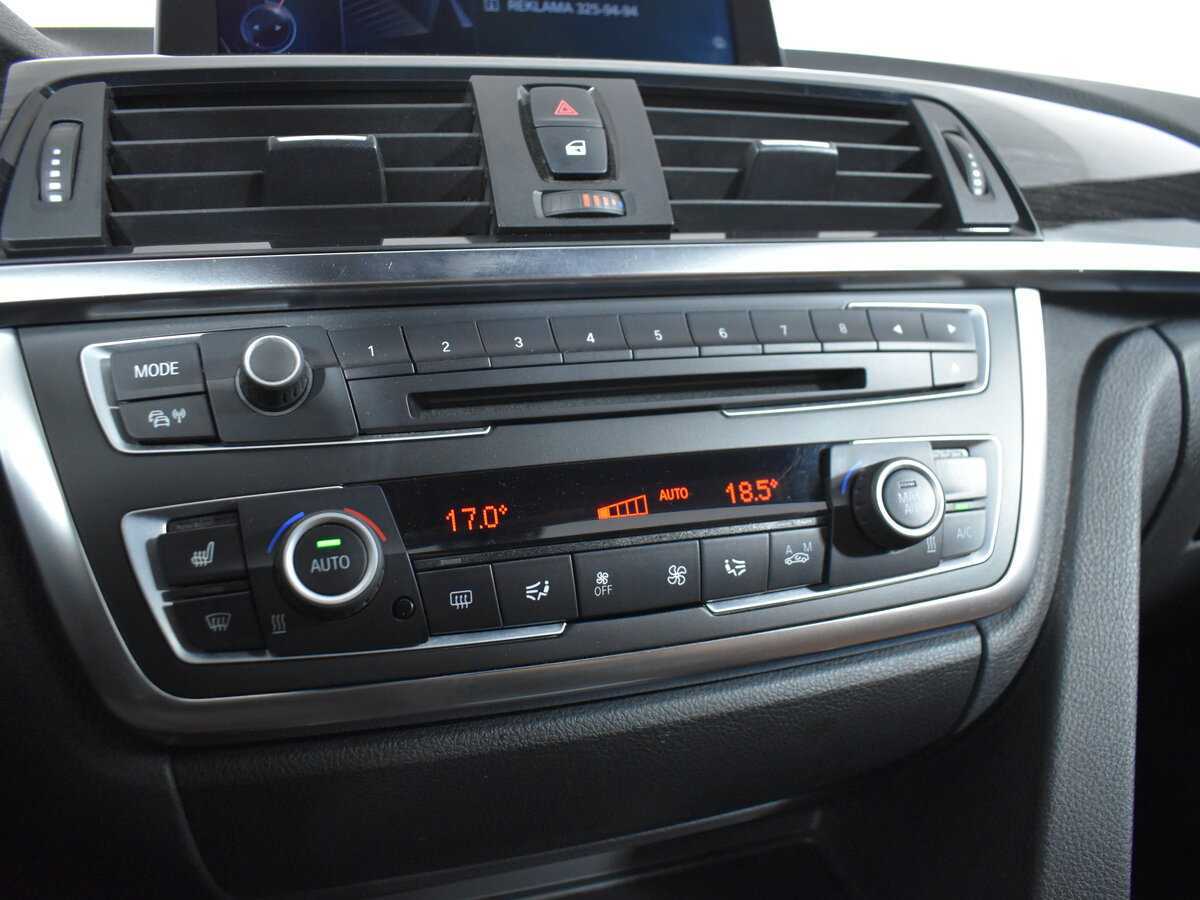 Б/У БМВ 3 серии 2013 года. Фото: #14