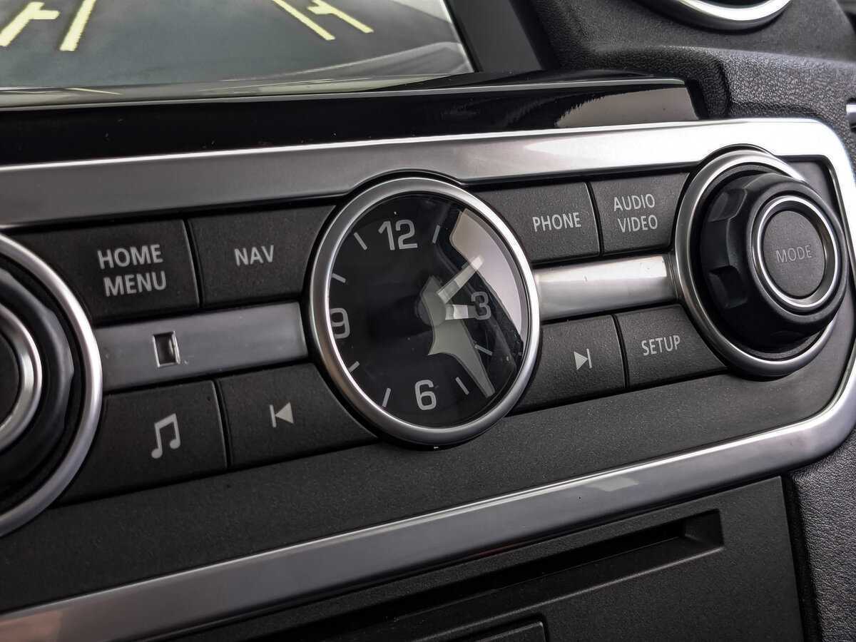 Б/У Лэнд Ровер Дискавери 2014 года. Фото: #23